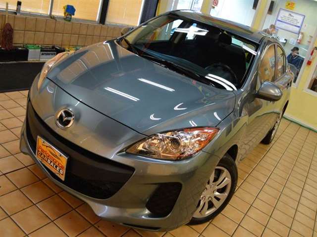 2013 Mazda Mazda3 i SV 4dr Sedan 5A